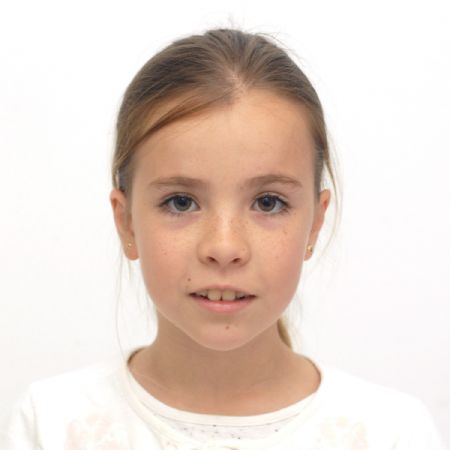 Catalina - ID: 122185 - 617227