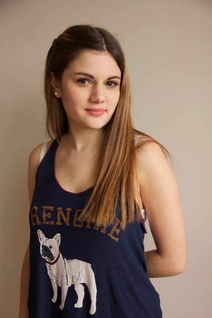 Julia - ID: 154601