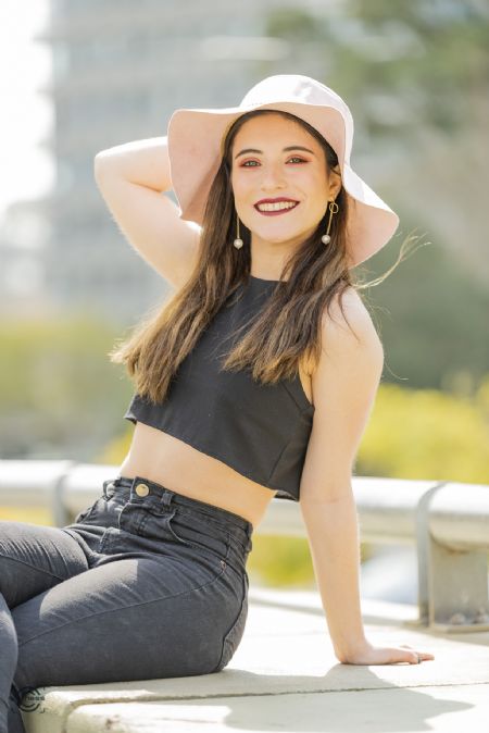 Lucila - ID: 168543