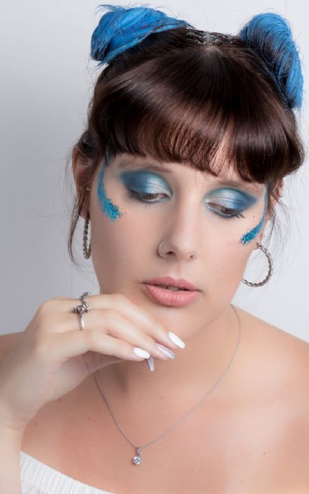 Nadia - ID: 195626