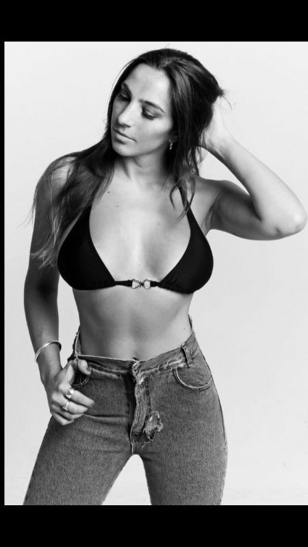 Ailin - ID: 197443