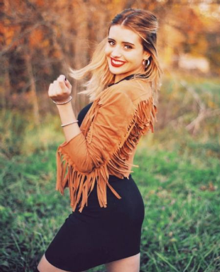 Roxana - ID: 206585