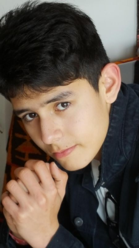 Leandro - ID: 213949
