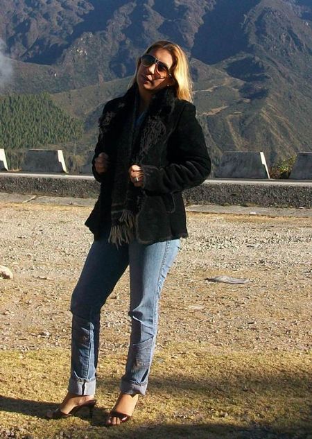 Yeliz Merlin - ID: 226432 - 510161