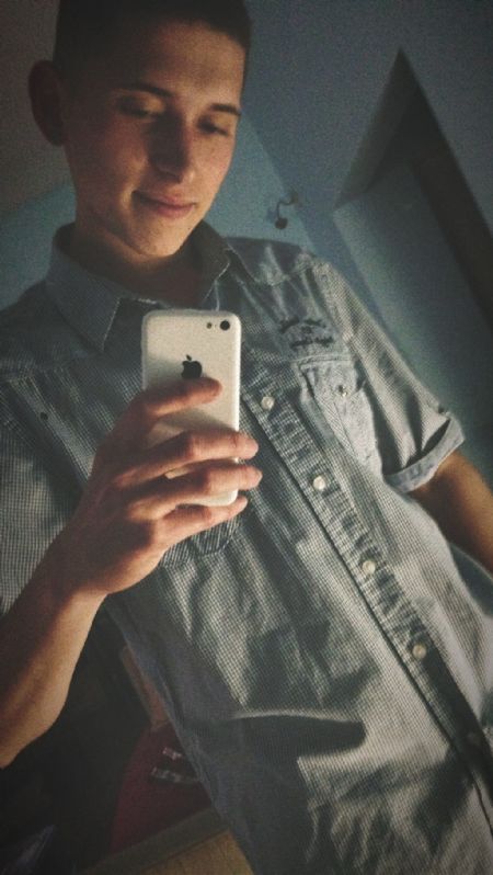 Tomás - ID: 242624 - 529152