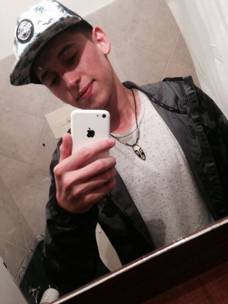 Tomás - ID: 242624 - 529161