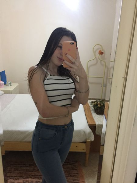 Camilla - ID: 280811