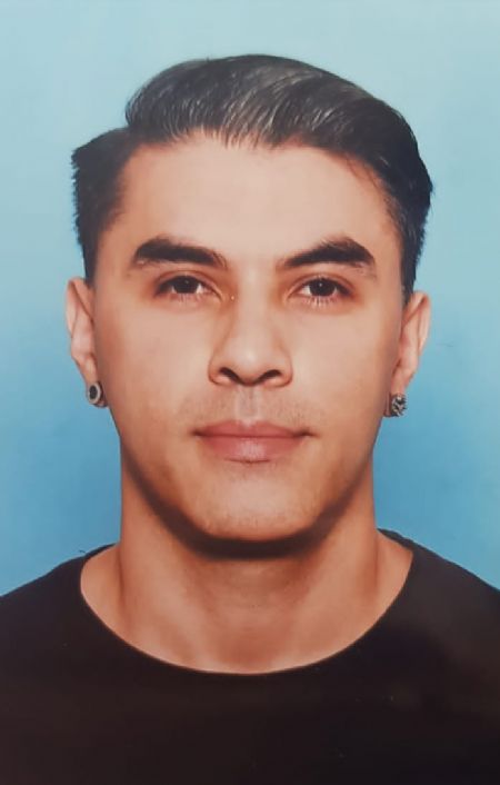 Martín - ID: 354605 - 672225