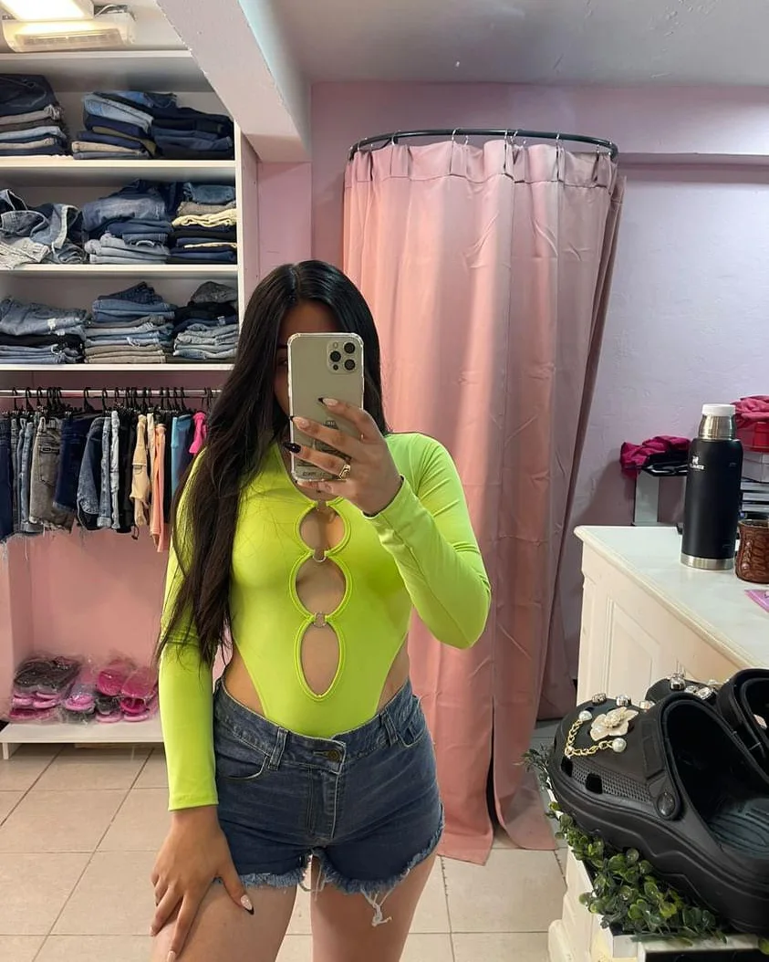Eliana - ID: 361515