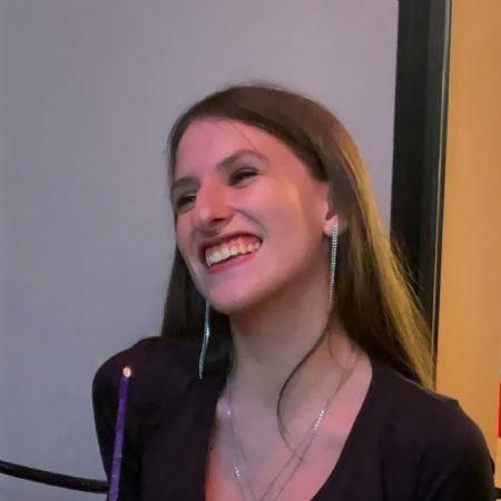 Milagros Belén - ID: 369956 - 693466