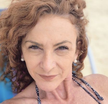 Claudia - ID: 376893 - 732444