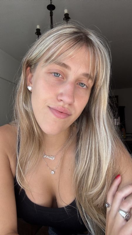 María Clara  - ID: 393786