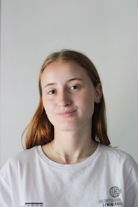 olivia - ID: 397023 - 728709