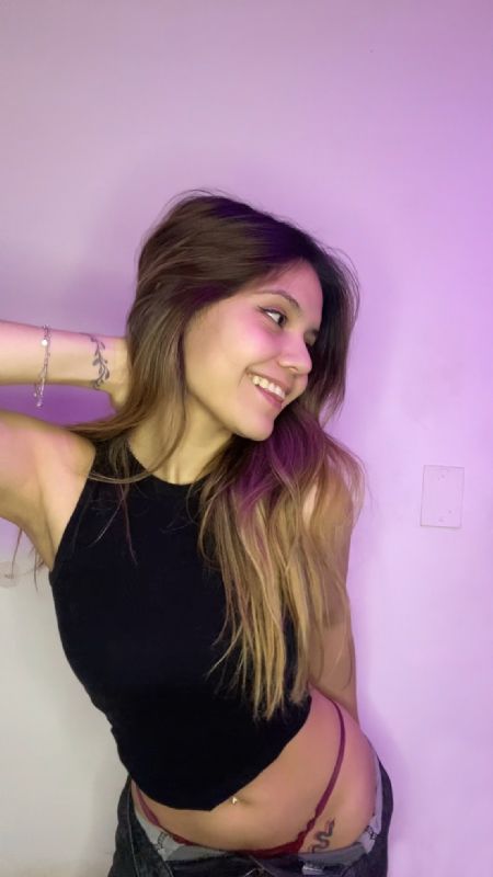 Claudia Fernanda - ID: 411353 - 744994