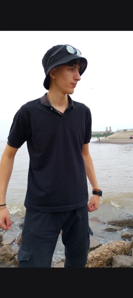 ezequiel - ID: 432991 - 751121