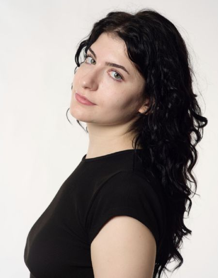 Lucila - ID: 592972