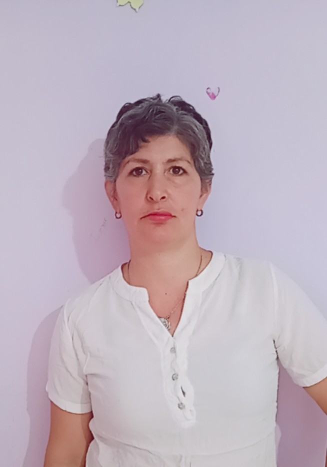 Natalia - ID: 594185