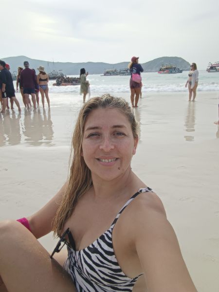 Sabrina - ID: 604889
