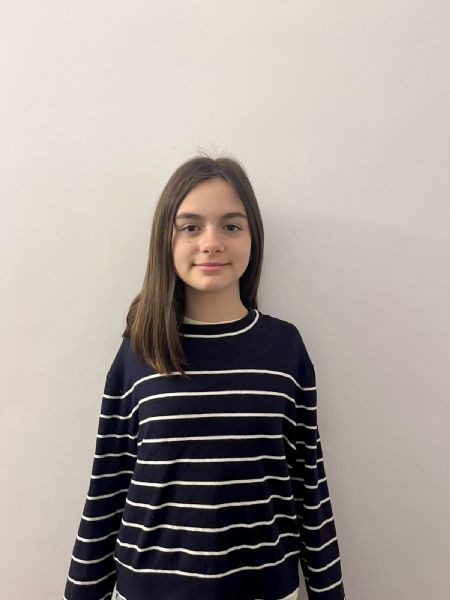 Manuela - ID: 610709 - 859986