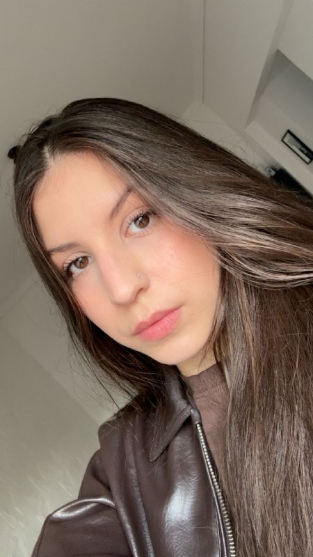 Isabella - ID: 611101 - 860733
