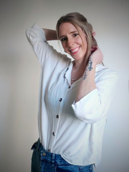 veronica - ID: 613645