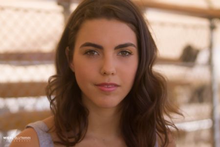 Paula - ID: 70857