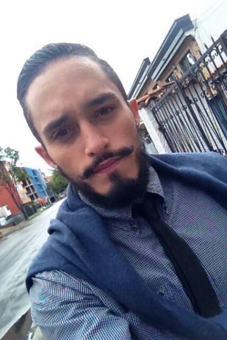 Julio César - ID: 98545